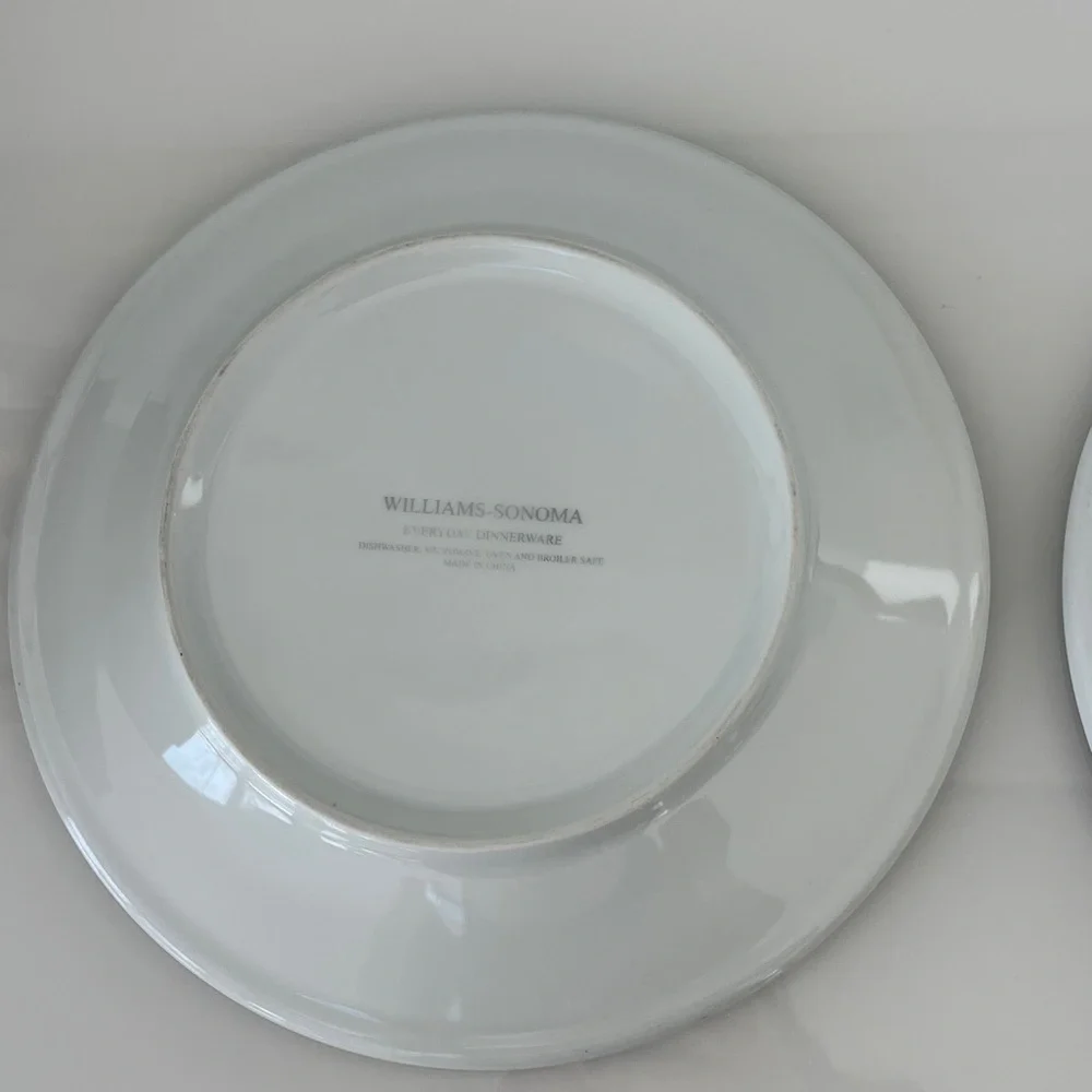 Williams Sonoma Everyday Dinnerware Dinner Plate White 9 3/4” - Set of 2